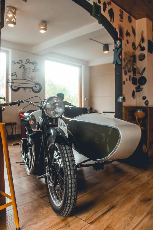 Throttle Shrottle Moto Hostel Manali  Exterior photo