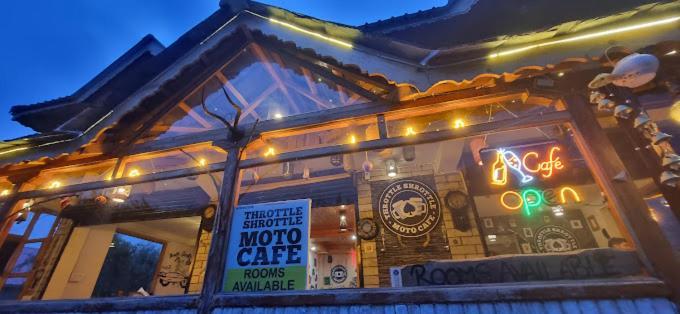 Throttle Shrottle Moto Hostel Manali  Exterior photo