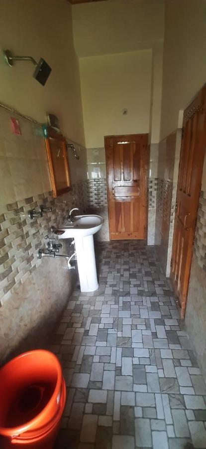 Throttle Shrottle Moto Hostel Manali  Exterior photo