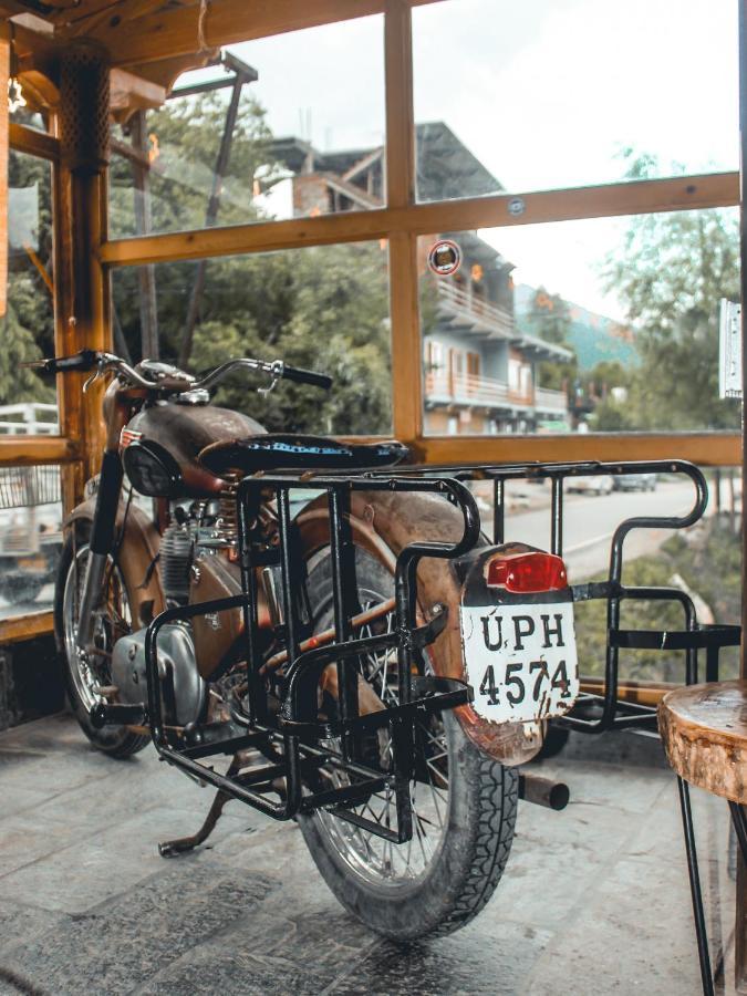 Throttle Shrottle Moto Hostel Manali  Exterior photo